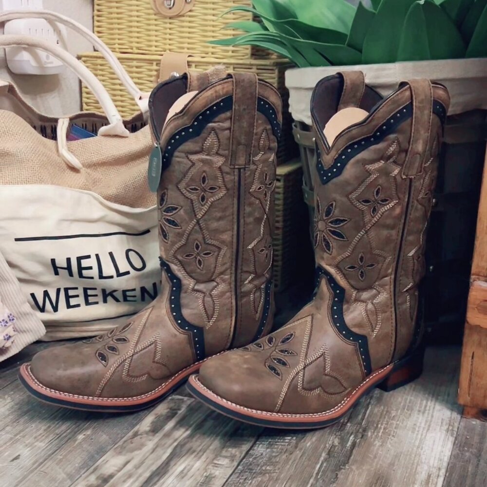 Laredo Honey Bouquet Cowgirl Cowboy Boots 9